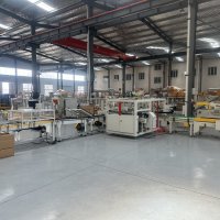 翻轉(zhuǎn)側(cè)推式裝箱機(jī)的應(yīng)用局限性有哪些